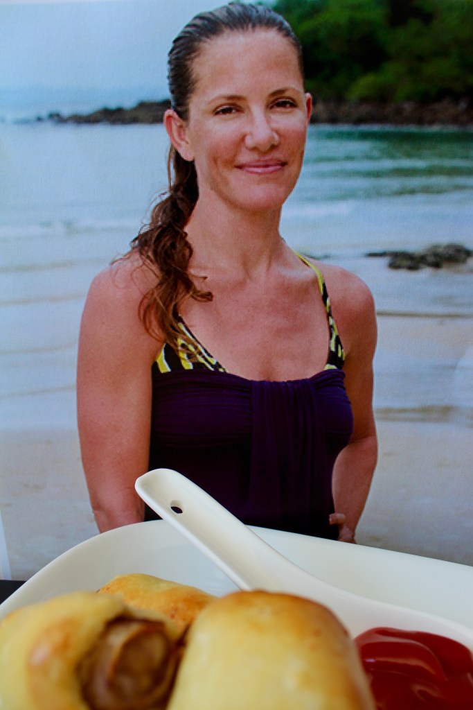 Kelly Piglesworth in Blankets_1