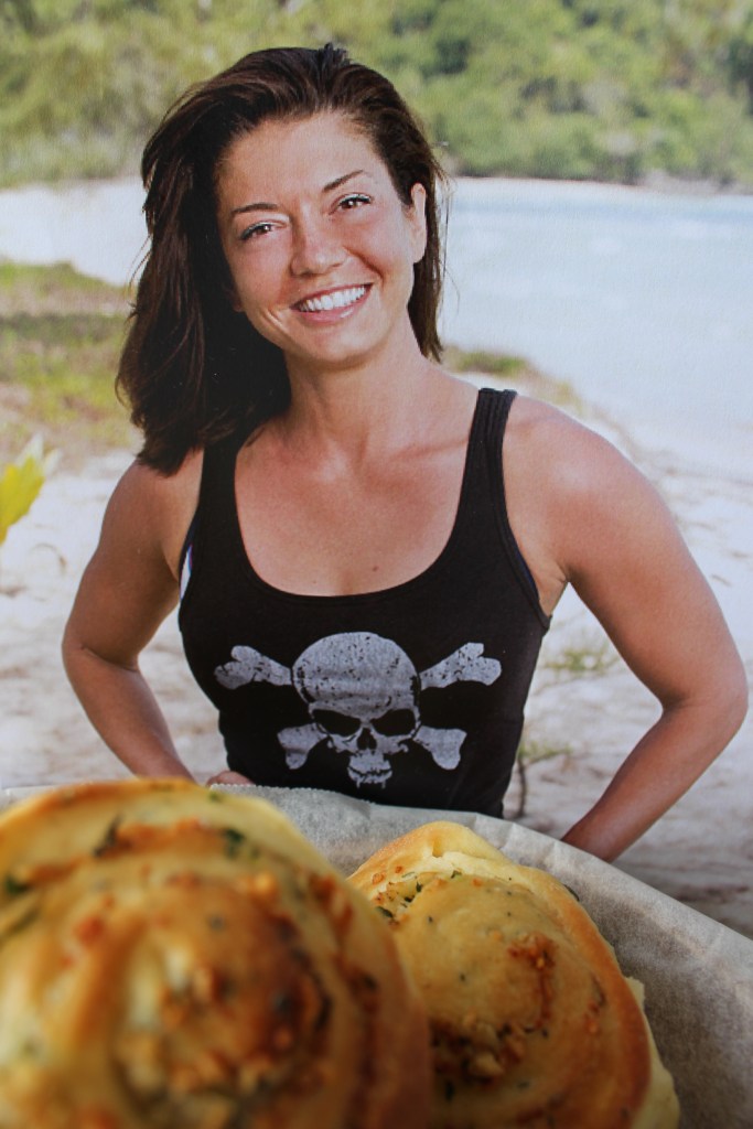 jennifer-parmesanetti-buns-1